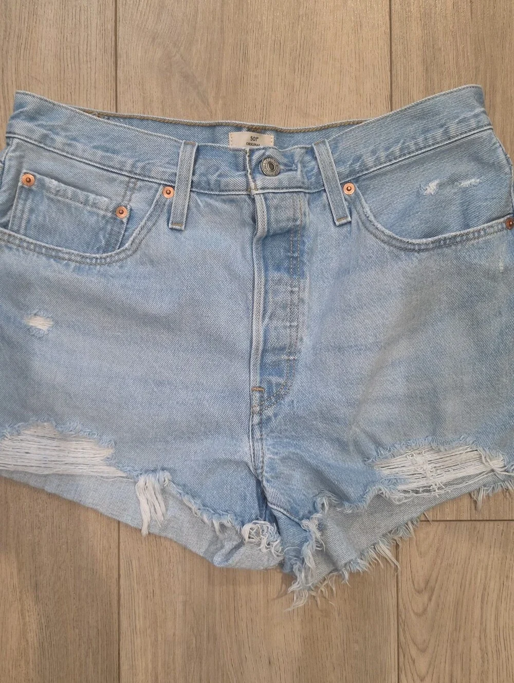 Levi's 501 Original Distressed Denim Cutoff Shorts Light Wash W31